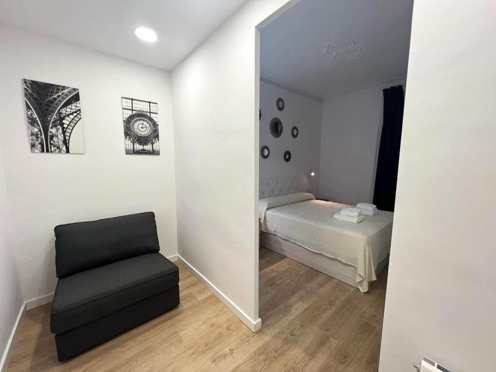 Flor Habitaciones Barcelona Exterior photo